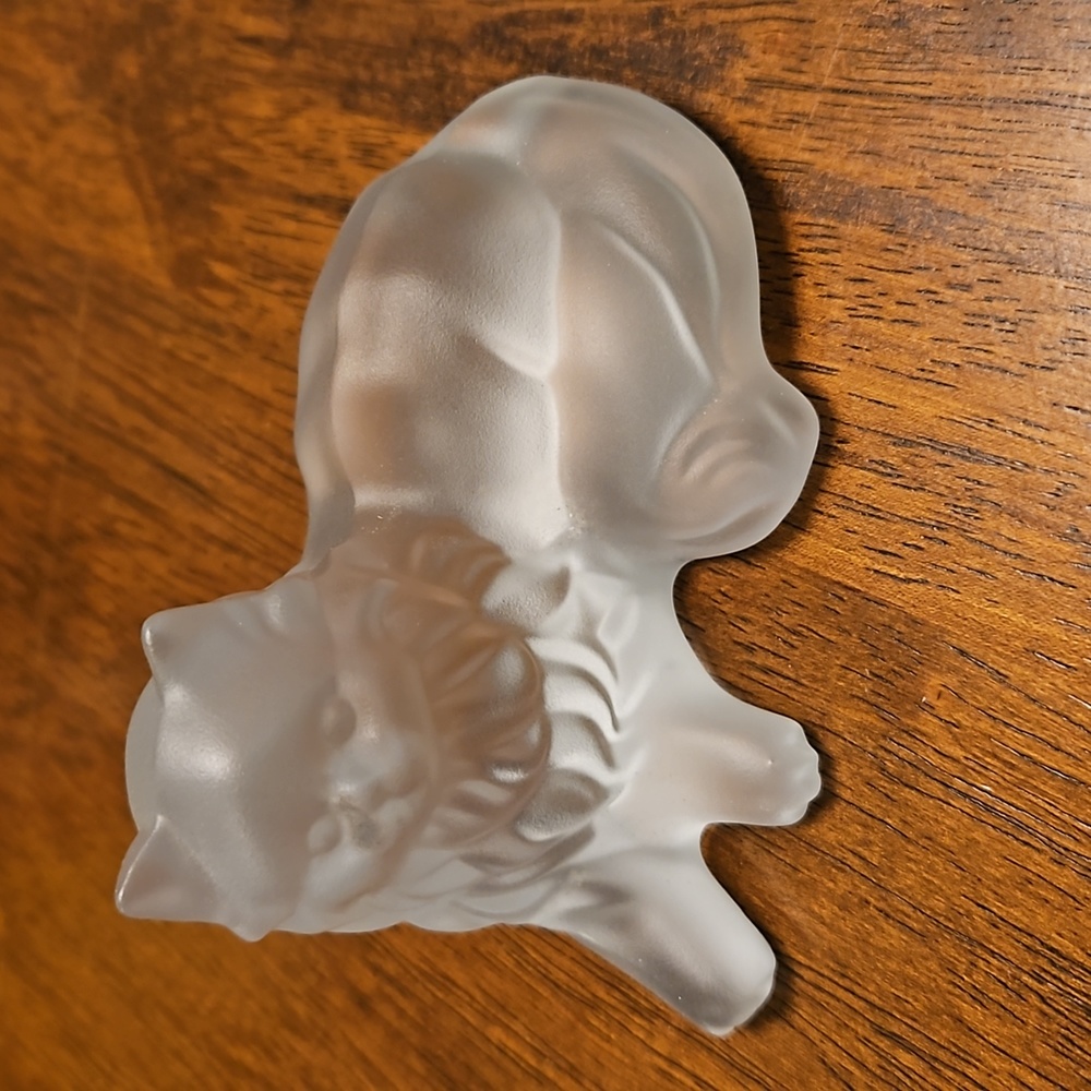 1996 Lenox frosted crystal cat figurine